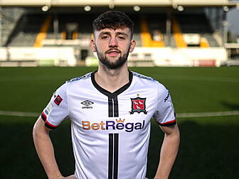 Dundalk raid Brentford again f...